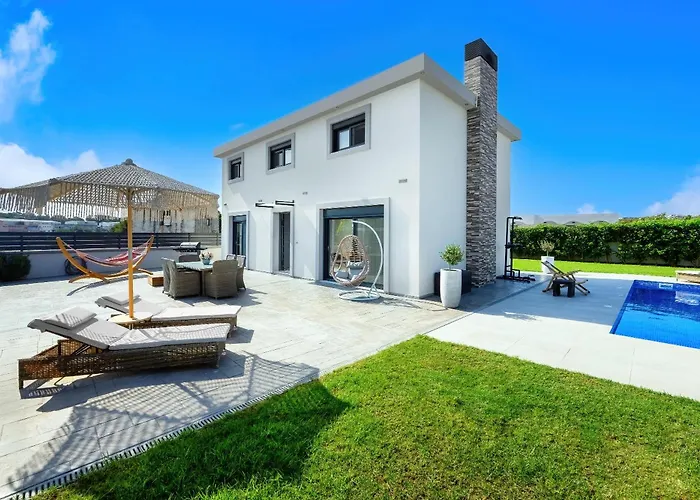 Rhodes Billys Asgourou