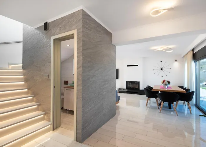 Rhodes Billys * Асгуру